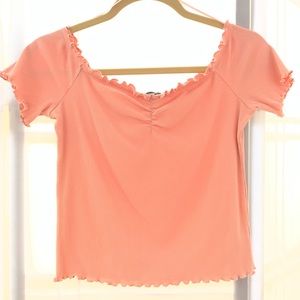 2 x $20 🛍 NWOT Cute Ribbed Crop top